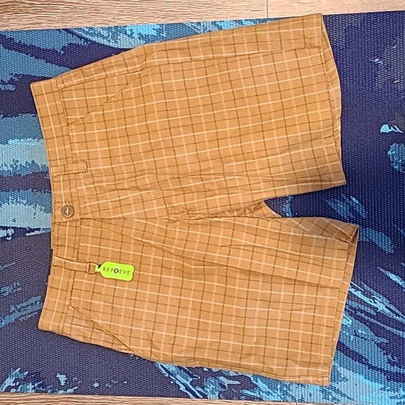 Buxton shorts - Picture 1 of 3